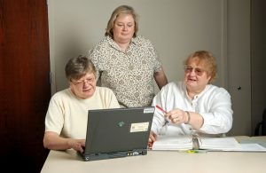 Photo "How do you find reliable information on the internet?"