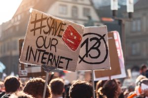 Photo "How to use the internet to promote social innovation"