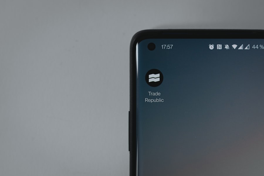 Android Contact Management