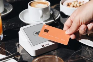 Photo digital banking services