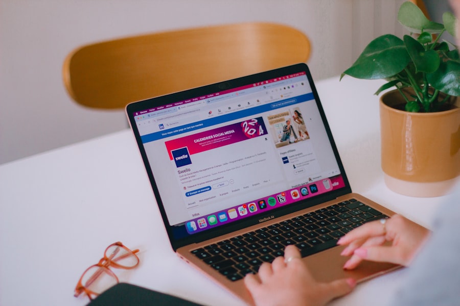 Photo Social media management
