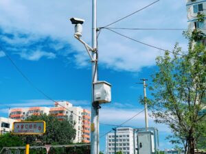 Photo traffic monitoring applications