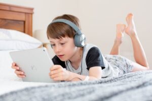 Photo protect children from internet risks