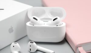 Photo wireless earbuds