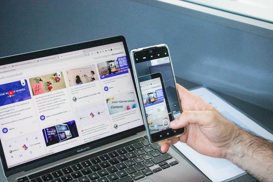 Photo smartphone social media