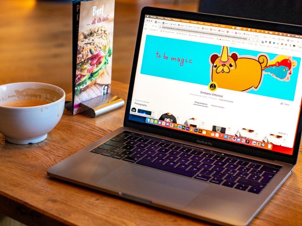 Photo Internet and Innovation