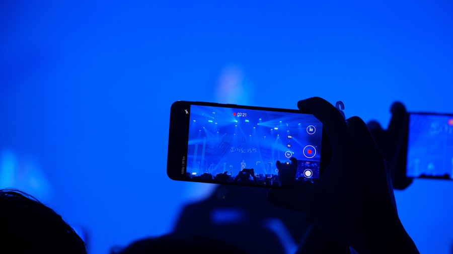 Smartphone and live streaming industry