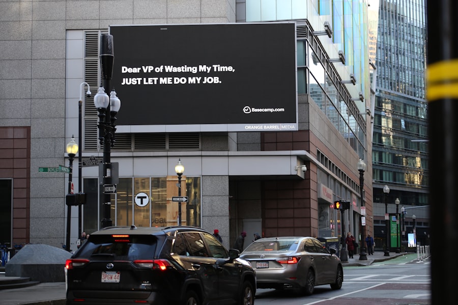 Photo advertising campaign