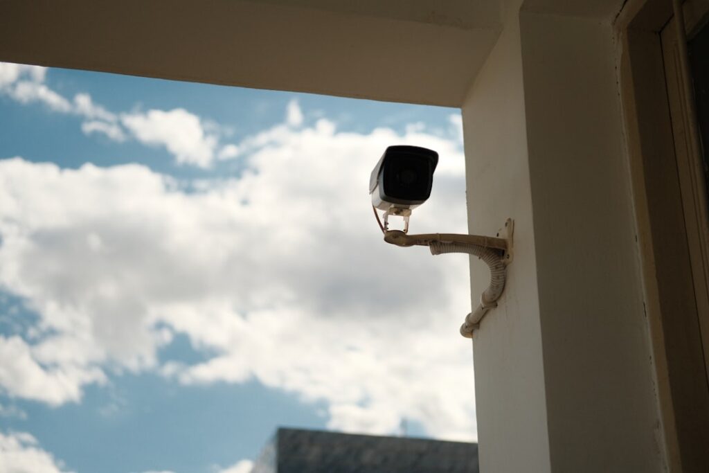 Photo Home security cameras