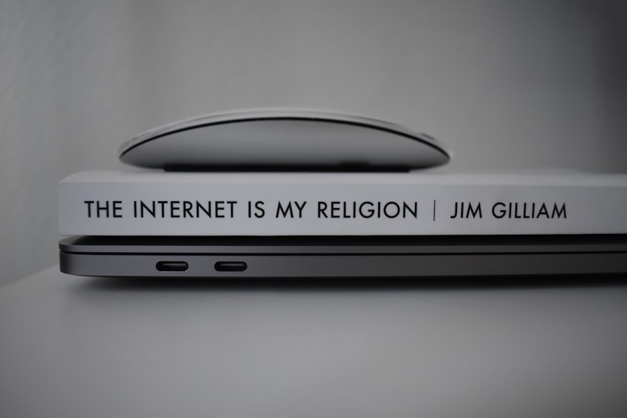 Photo Internet and Knowledge Economy