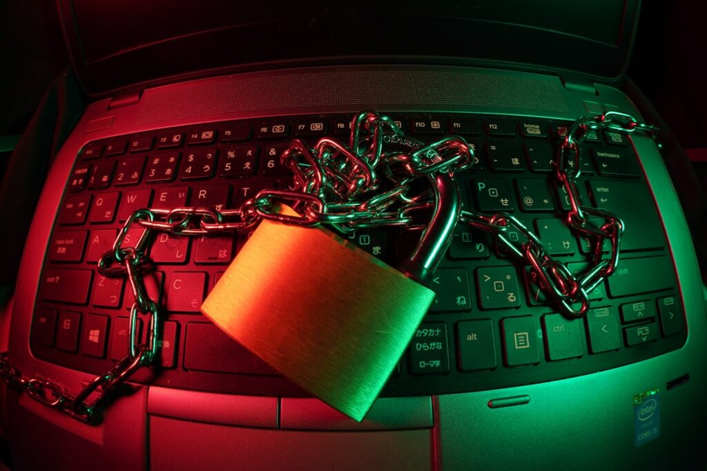 Photo Cyber Threats