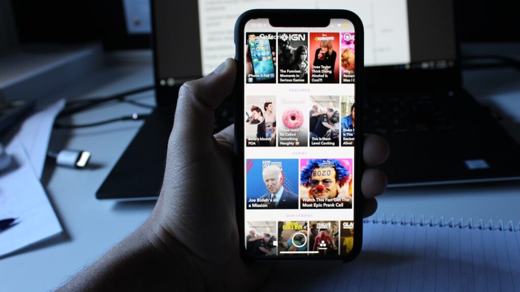 Photo Internet and Future of New Media