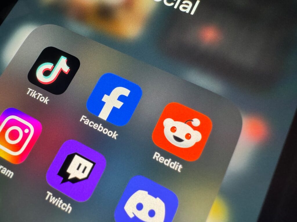 Photo mobile applications