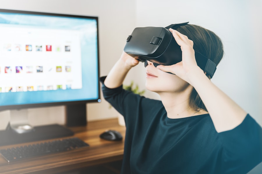 Photo Internet and Interactive Content Industry