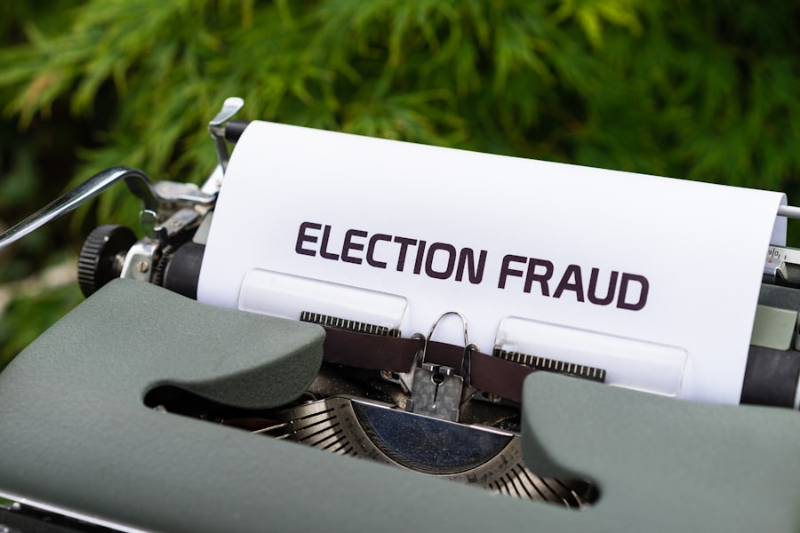 Photo financial fraud detection