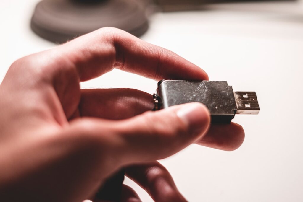 Photo computer USB recognition