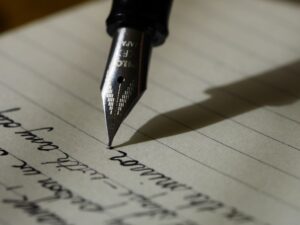 Photo "Strong Prompt Writing"