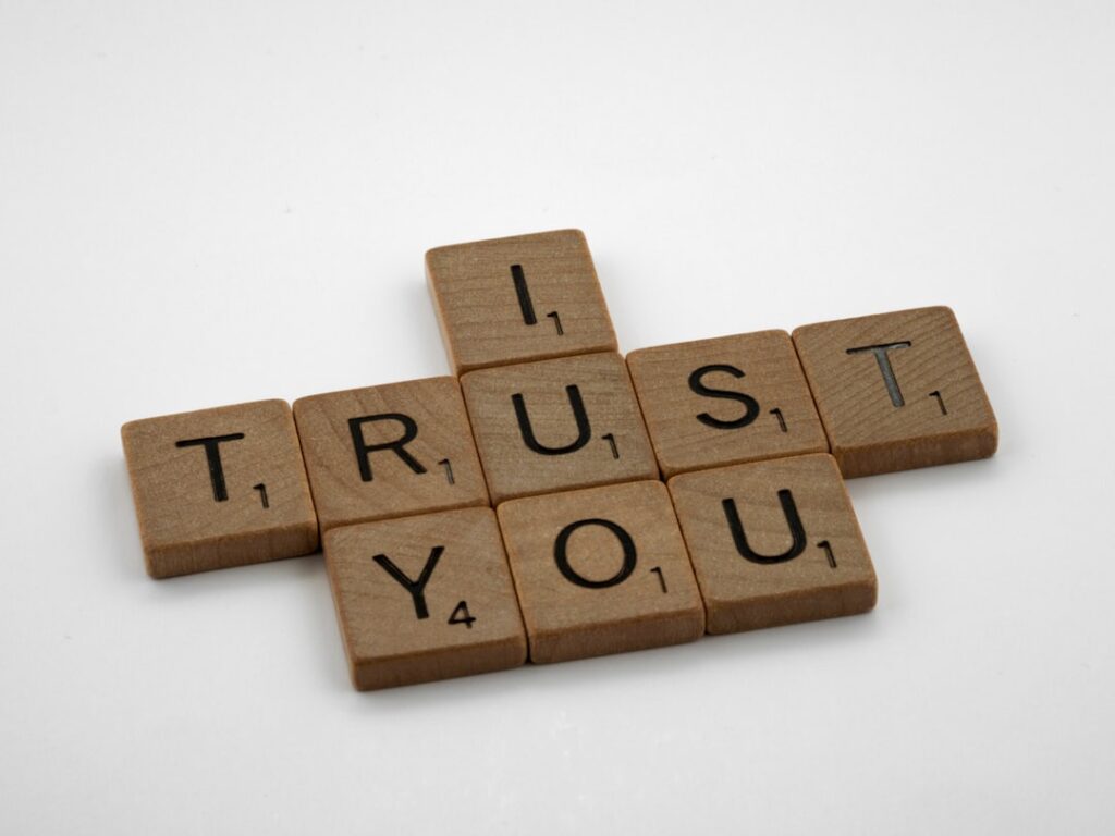 Photo trustworthy