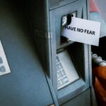Photo financial fraud detection
