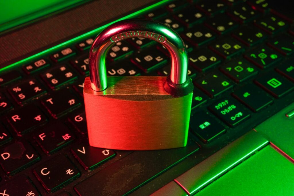Photo Digital Evidence Authentication