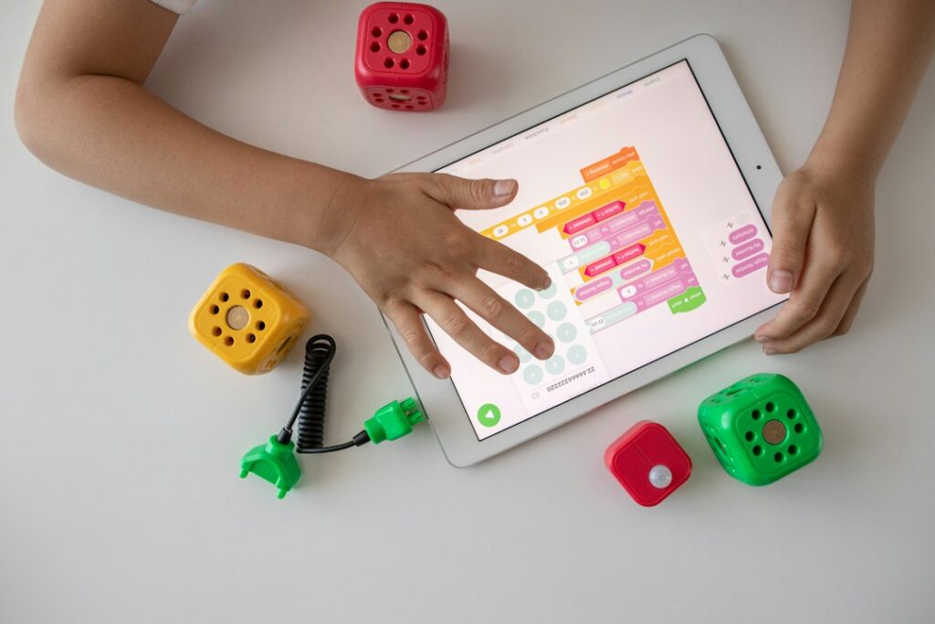 Photo Educational games based on artificial intelligence and their impact on childrens comprehension Keyword: Educational games