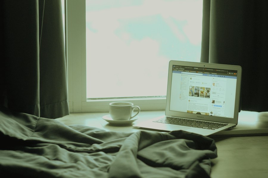 Photo morning routine without algorithm distractions