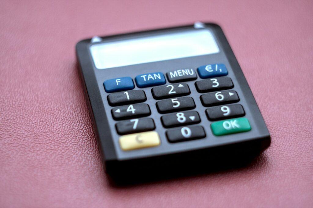 Photo opportunity cost calculation buying decisions