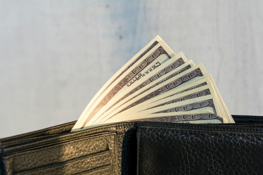 common cash flow mistakes middle income earners