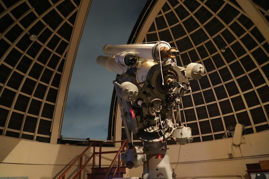 Photo self-guided smart telescopes astronomy