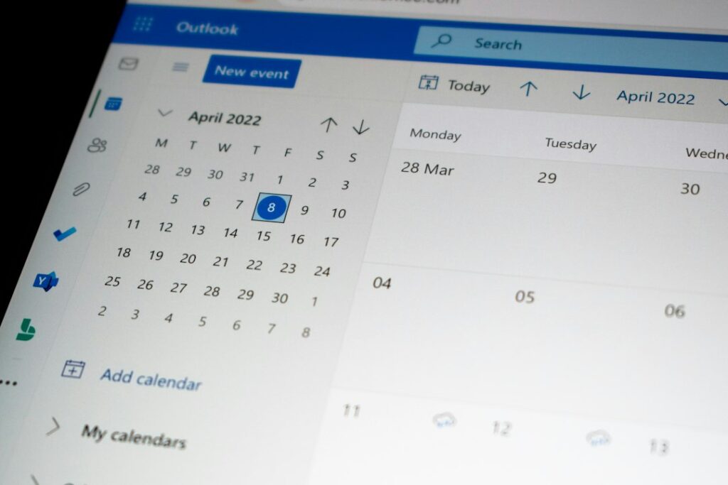 Photo daily planner secure scheduling