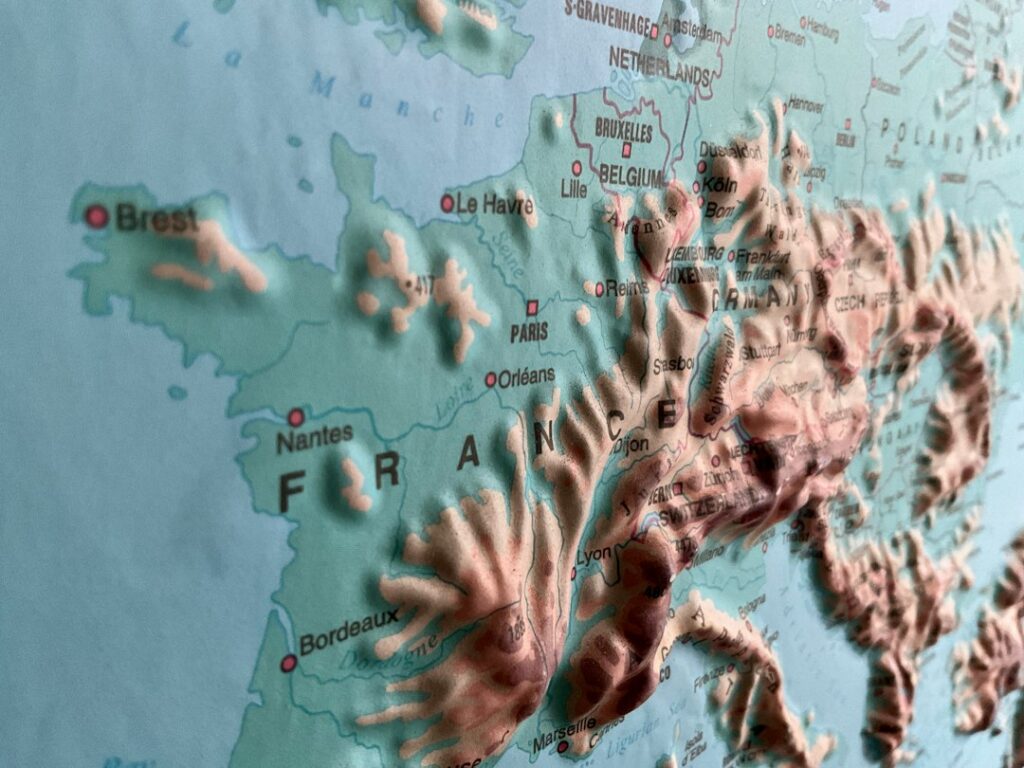 Photo deep linguistic modeling language evolution dialects tracking