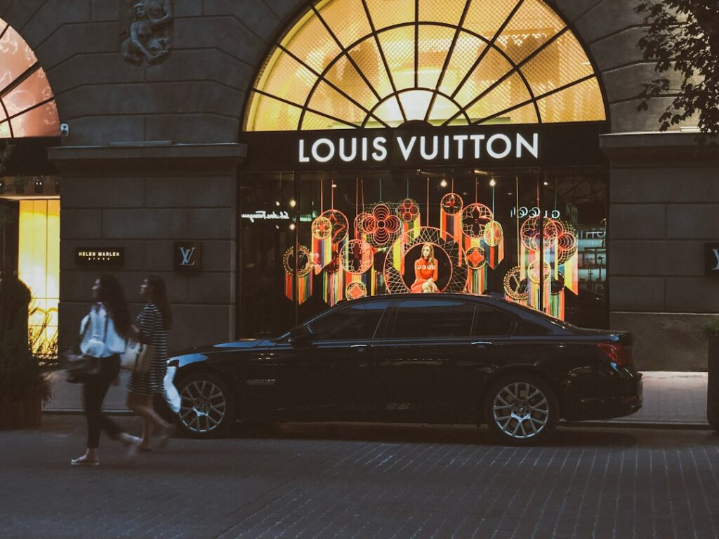Photo luxury consumption vs invisible millionaire wealth