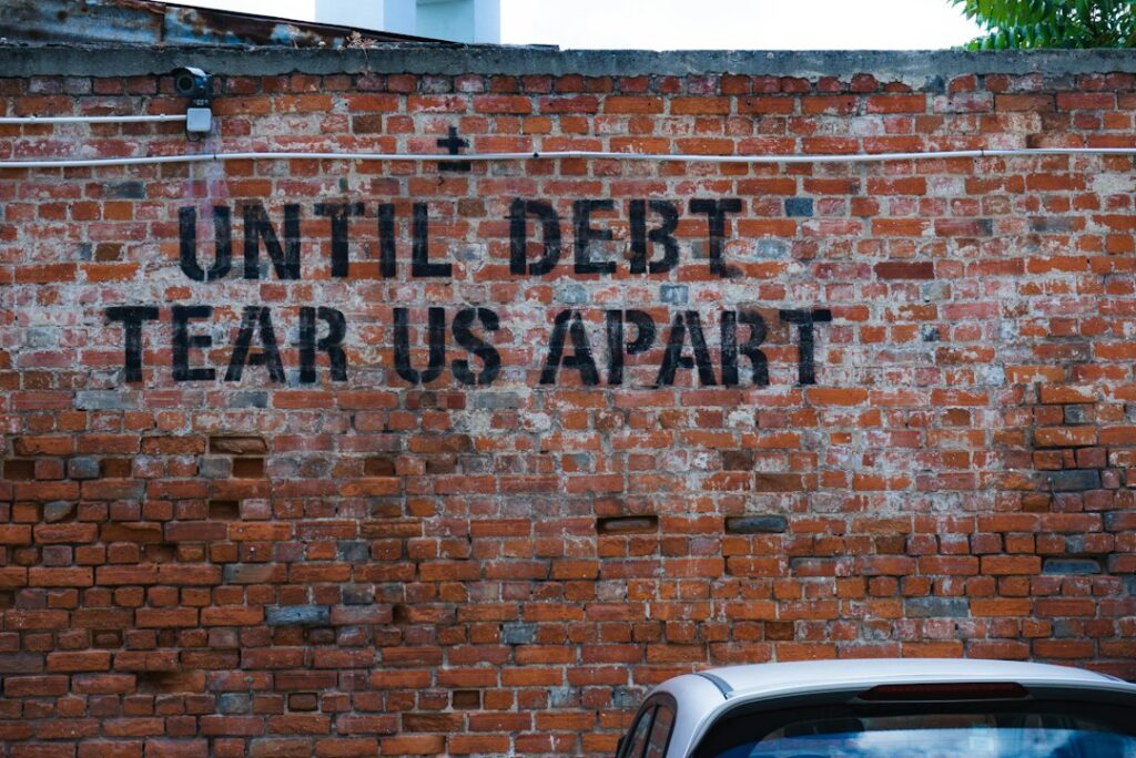 Photo overcome fear of losing money calculated risk-taking finance psychology