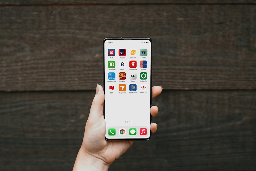 Photo minimalist smartphone apps reduction