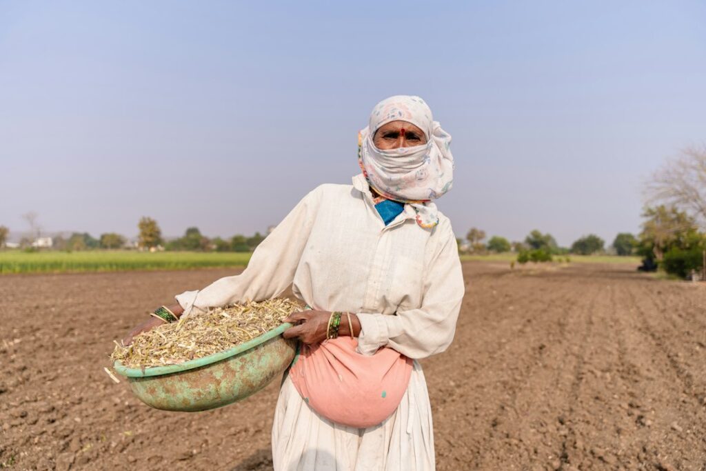 Photo global crop yield prediction food security famine prevention
