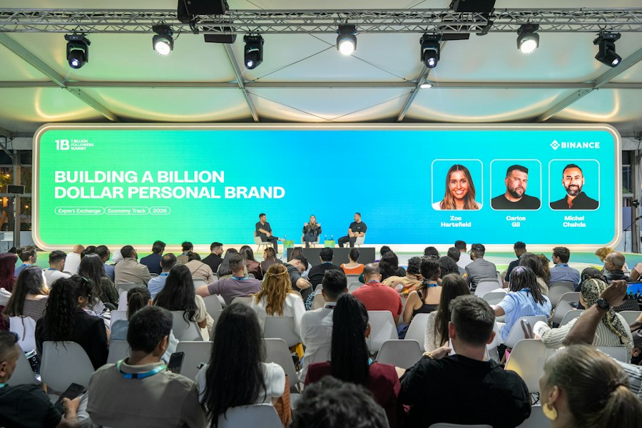 Photo personal brand financial asset investment opportunities
