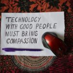 Photo mindful internet browsing doomscrolling awareness