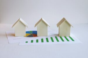 Photo Real Estate Investment Trusts benefits management-free ownership