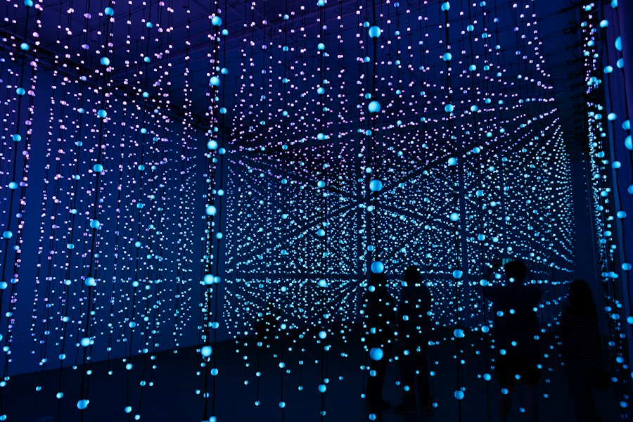 Photo quantum mechanics deep neural networks simulation